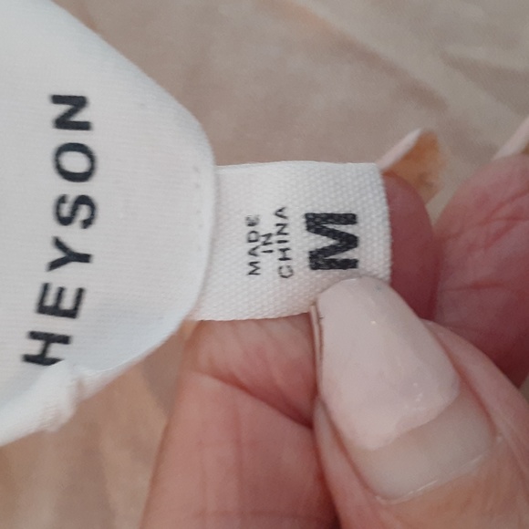 Heyson oversized medium long sleeve drop shoulder top with pockets and grommets - Picture 4 of 8